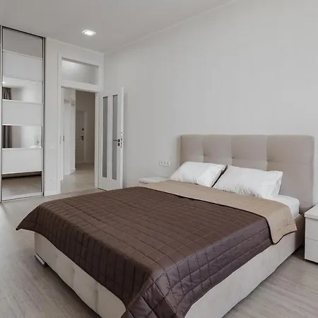 Prestige Plaza Apartment
