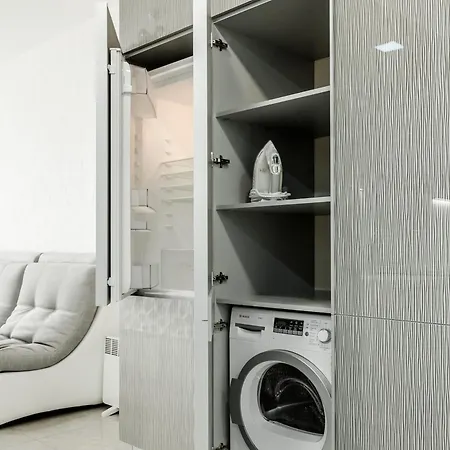 Prestige Plaza Apartment *