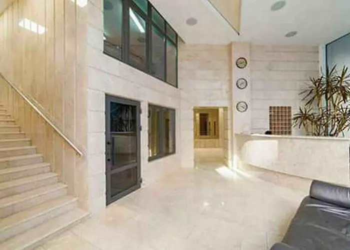 Apartment Prestige Plaza